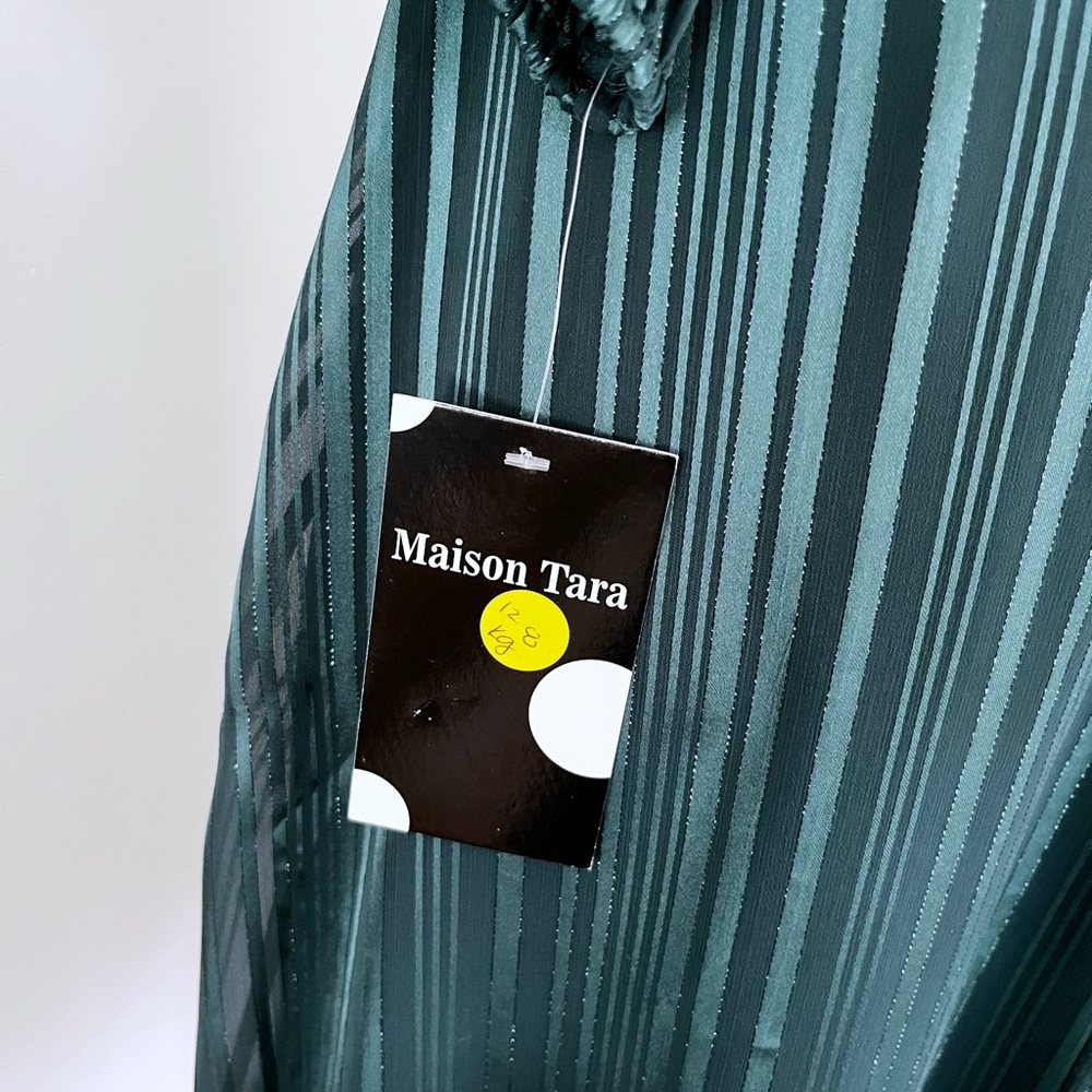 Maison Tara Deep Green Long Sleeve Dress - Picture 5 of 9